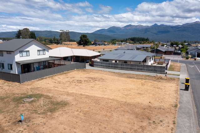 10 Takahe Lane Te Anau_2