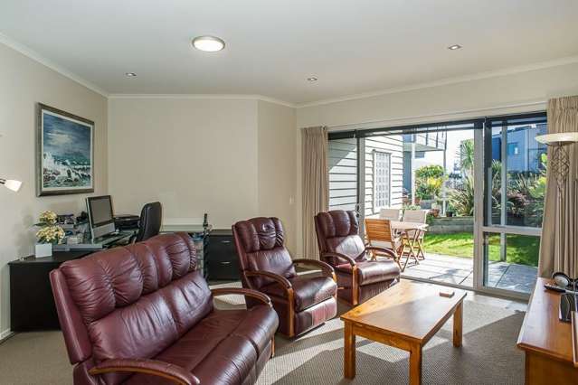 10/4 Seaview Road Paraparaumu Beach_2