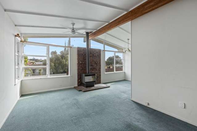 2 Coburg Street Henderson_2