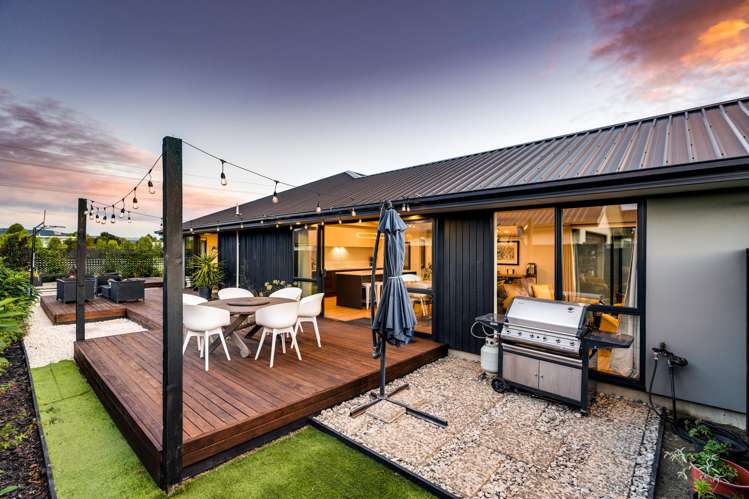 44 Candlesticks Crescent Lincoln_21