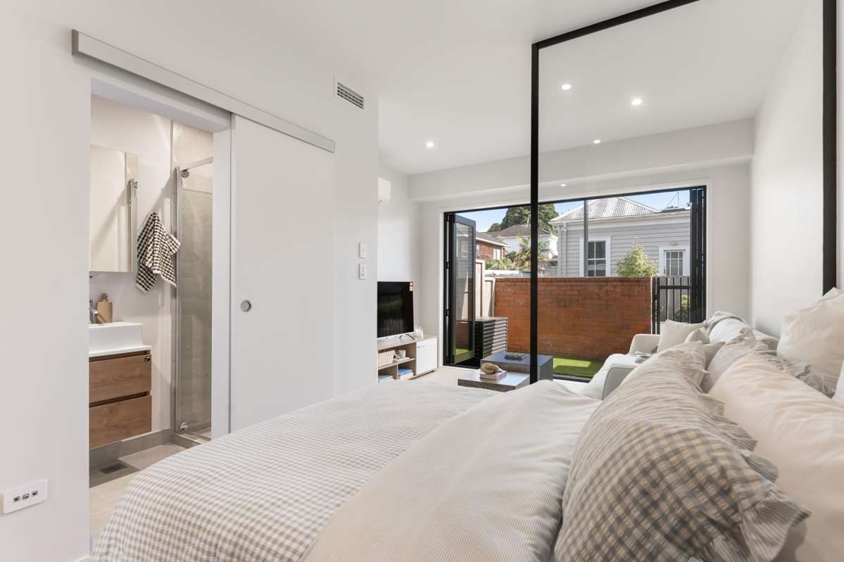 78A & B/124 Taylors Road_2