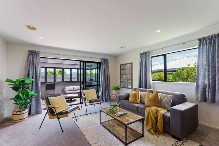 7 Mahia Lane Waikanae_5