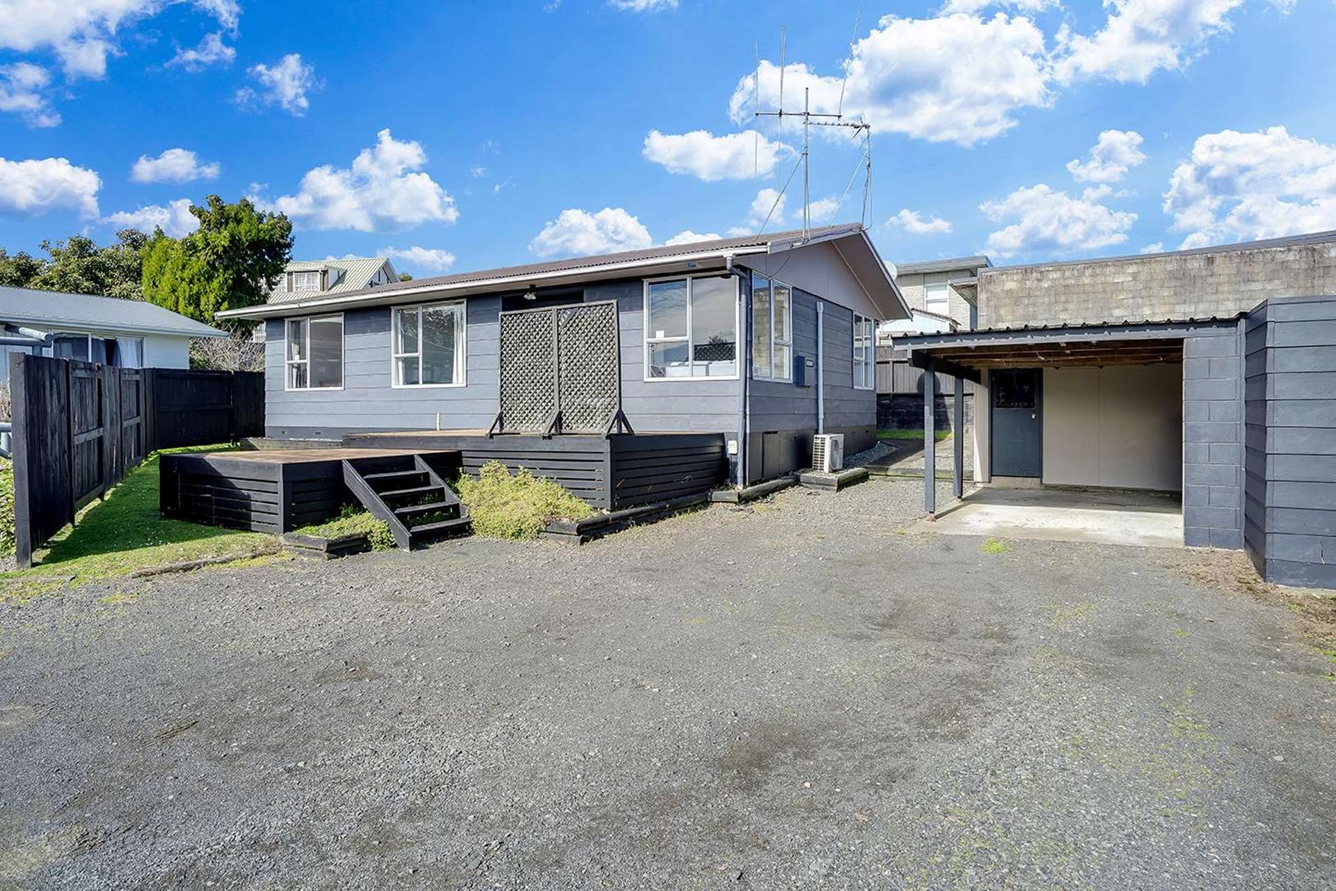 26B Knightsbridge Place Dinsdale_0