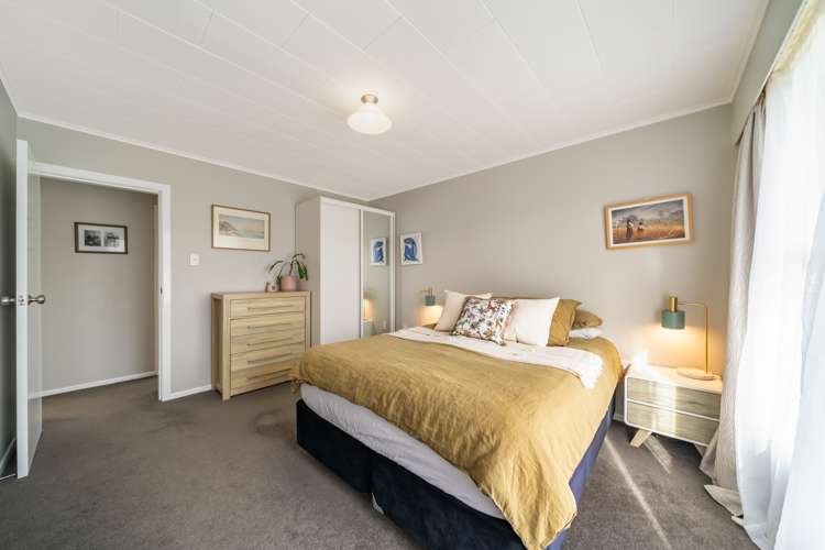 60 Waipounamu Drive Kelson_14