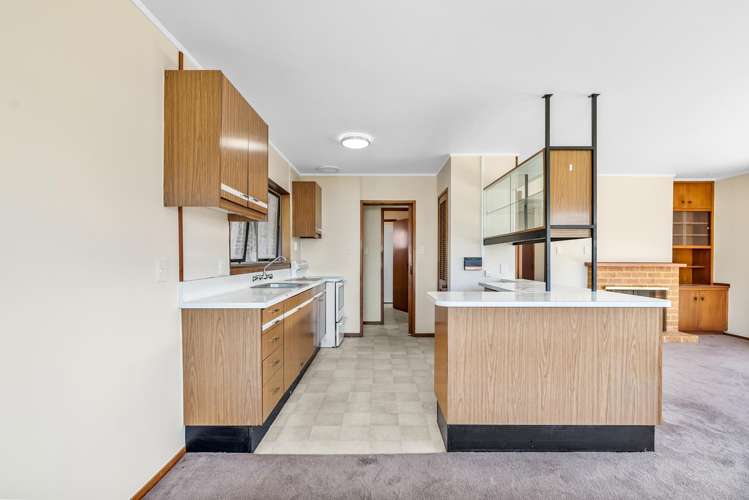 19 South Road Waipu_12