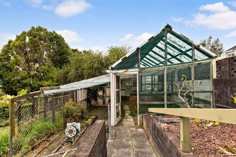 31 Sunrise Avenue Murrays Bay_16