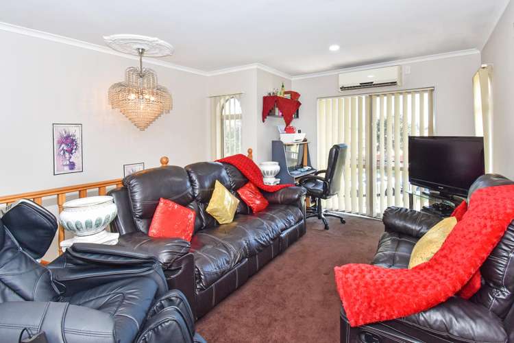 33 Crossandra Drive Mangere_4