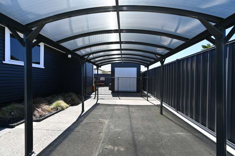 27 Warwick Crescent Taradale_17