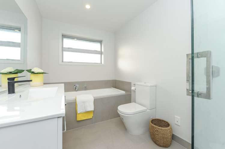 450 Monument Road Clevedon_8