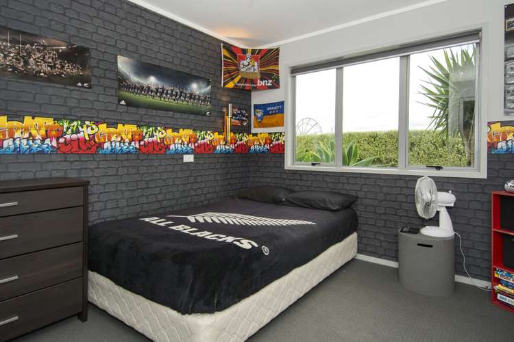 54 Waterside Drive Pyes Pa_15