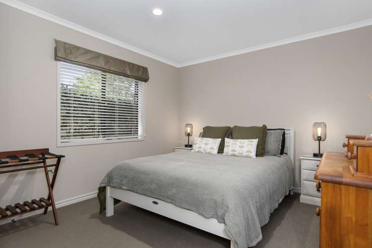 5 Alva Glen Place Pyes Pa_17