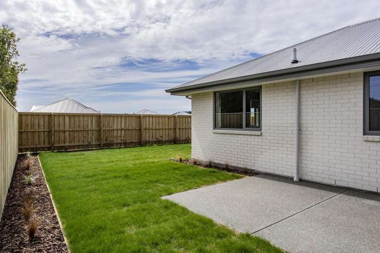 29C Hilton Drive Amberley_12