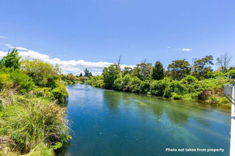 10/225 State Highway 1 Lake Taupo (East)_15