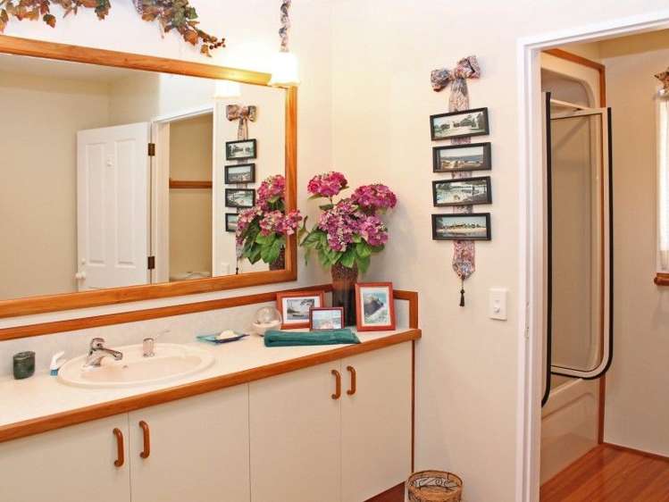 25 Ridge Road Tairua_10