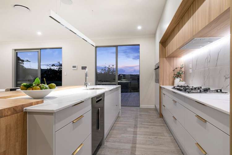 87 Argent Lane Wainui_9