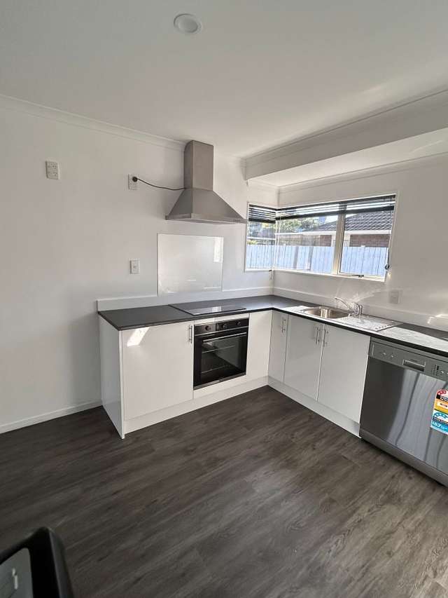 167A Cook Street West End_1