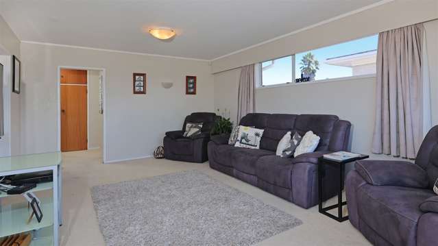 13 Taitua Drive Te Atatu South_2