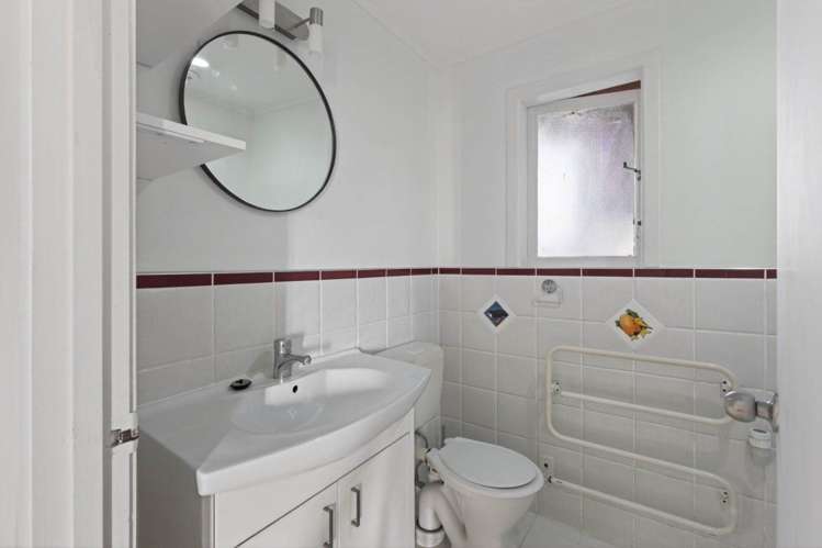 2C/24 West End Road Herne Bay_8