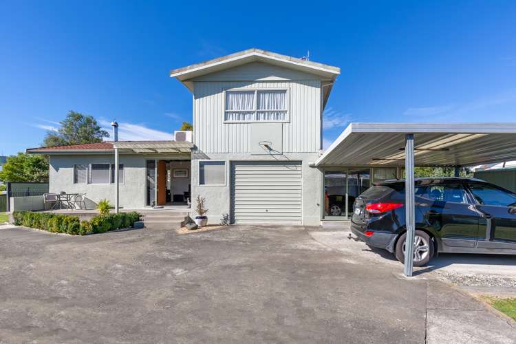 14 Cornwall Place Stoke_1