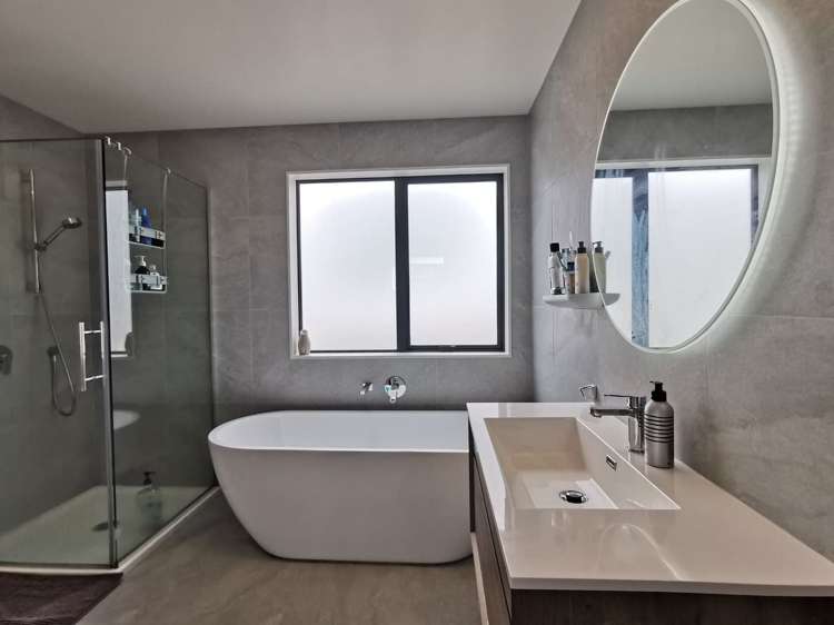 7 Mita Road Silverdale_11