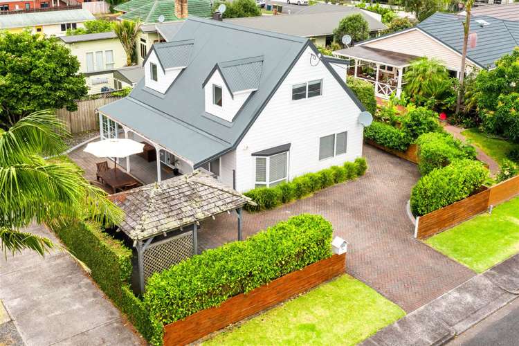 1a Barberry Lane Te Atatu Peninsula_21