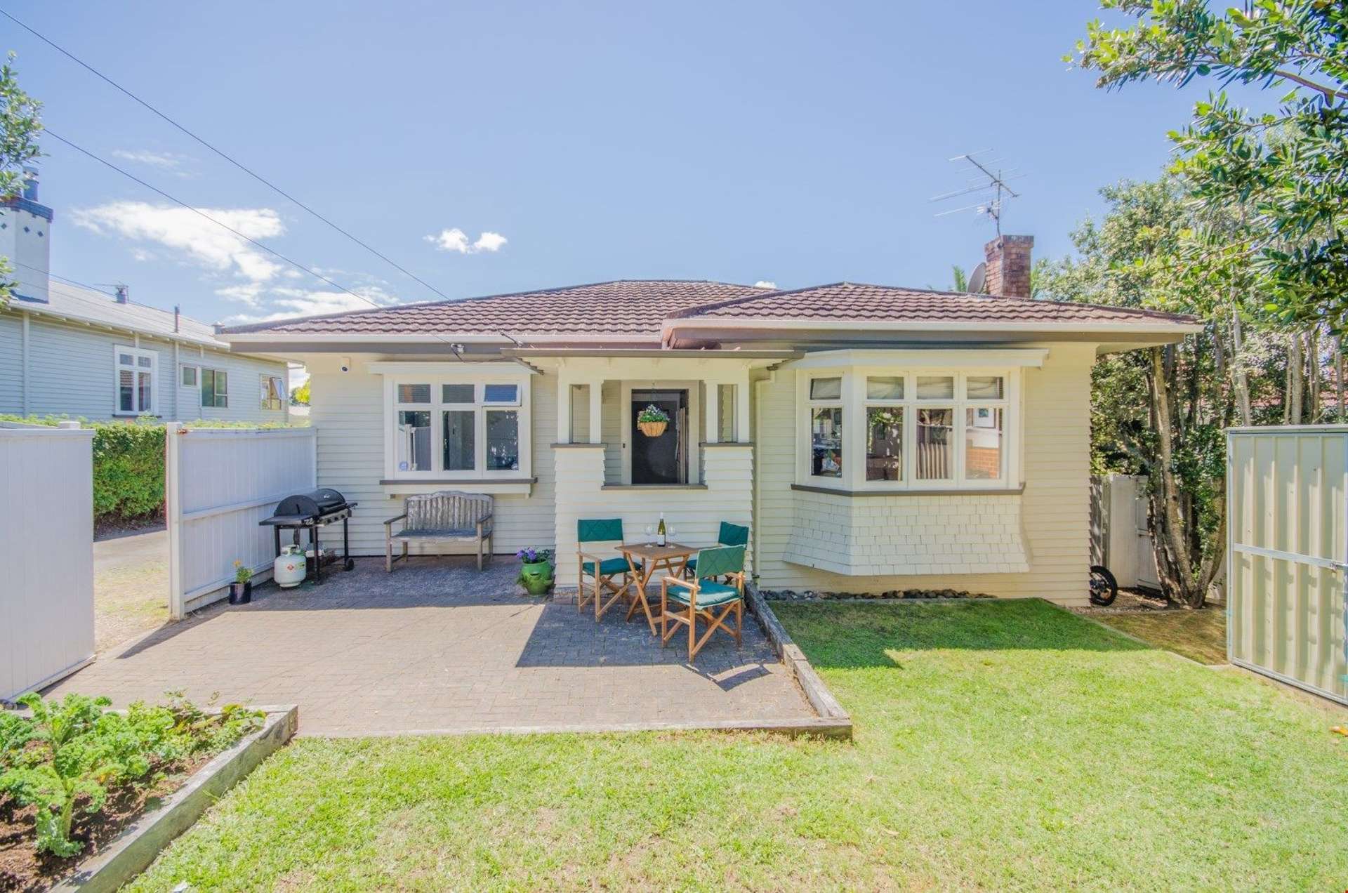 7 Jasper Avenue Mount Roskill_0