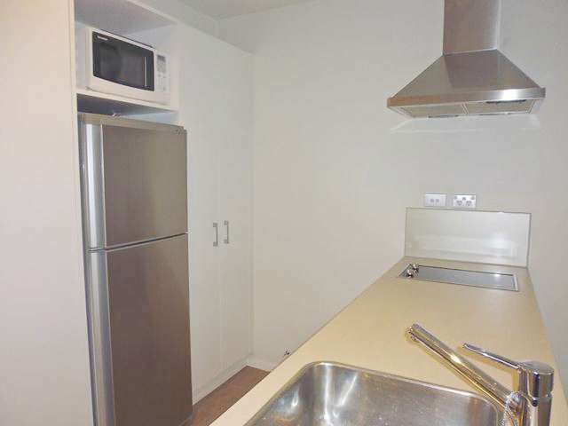 1317/72-82 Taranaki Street 2185_2