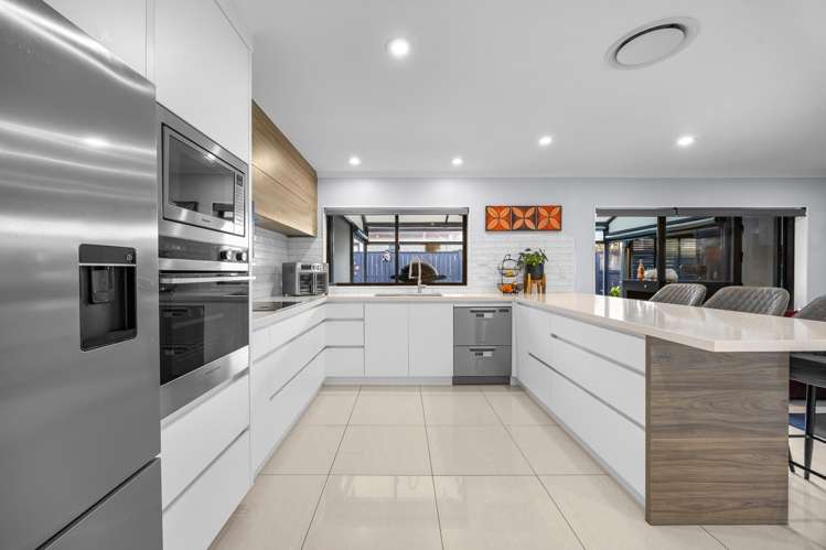 35 Walter Haddrell Crescent East Tamaki_6