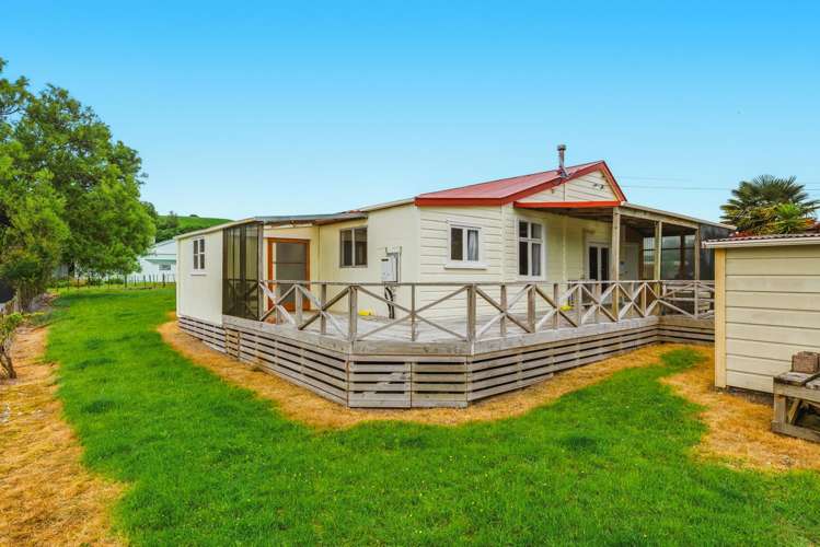 10 and 12 Phillips Street Matiere_1