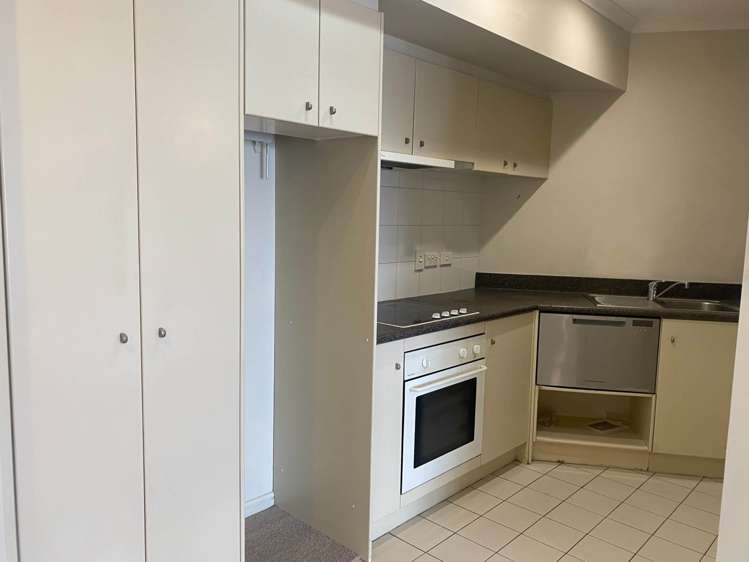 6e/1 Emily Place Auckland Central_3