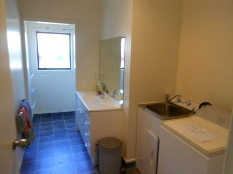 9 Moore Street West End_9