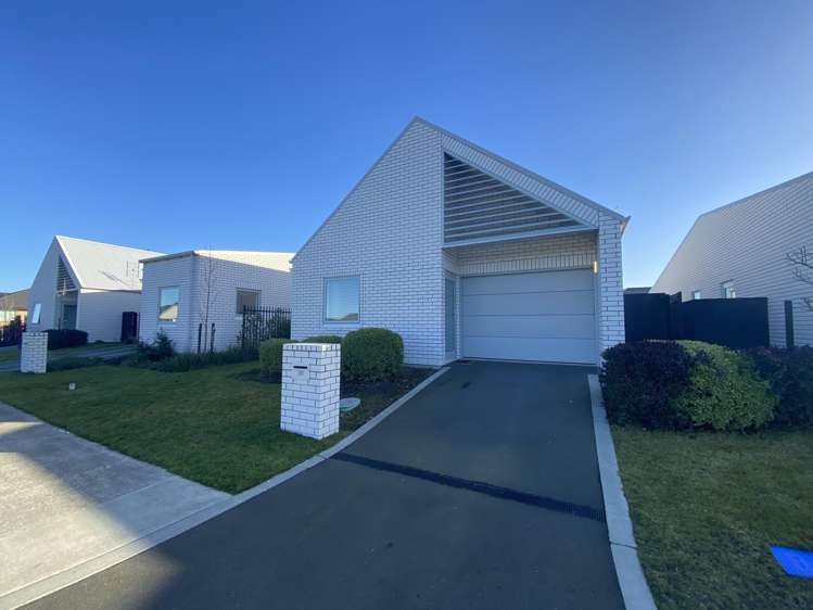 28 Kemble Drive_0