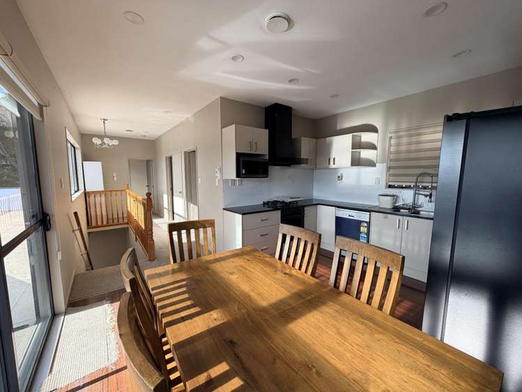 2/24 Bonito Place Bayview_12