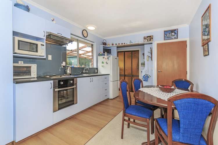 34 Stanton Crescent Hoon Hay_3