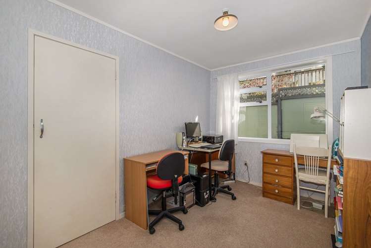 9 Belfast Street Hillsborough_14