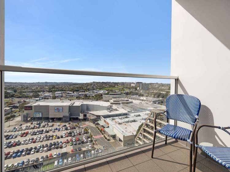 1605/17 Amersham Way Manukau_13