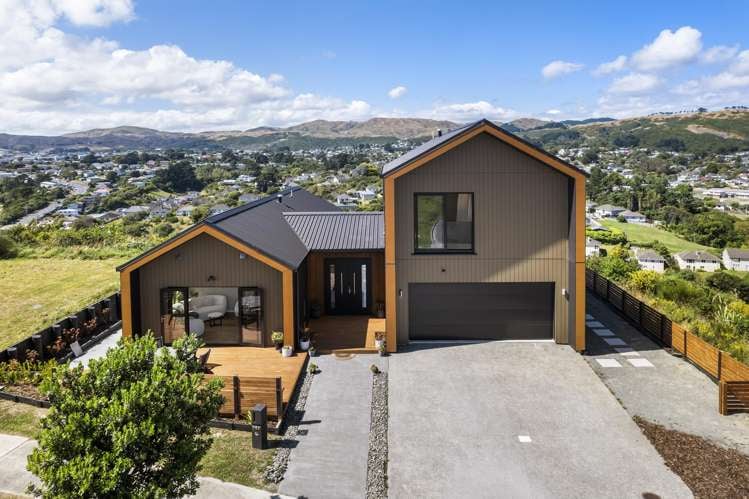 186 John Burke Drive Aotea_1