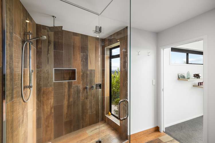 65 Oceana Drive Welcome Bay_14