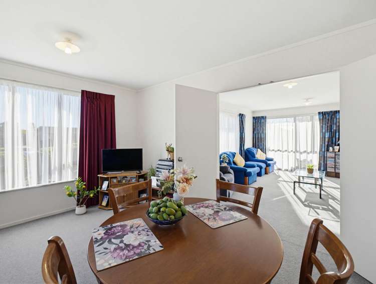 47 Meridian Grove Kelvin Grove_19