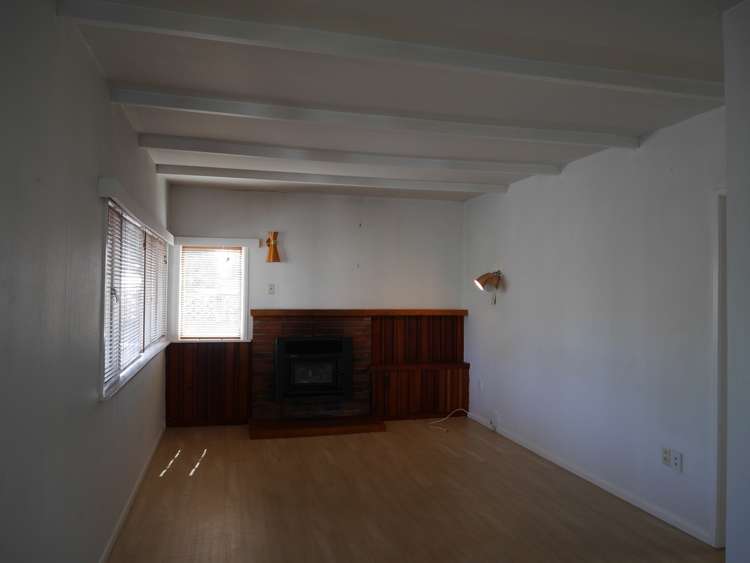 2/16 Frederick Street Taupo_3