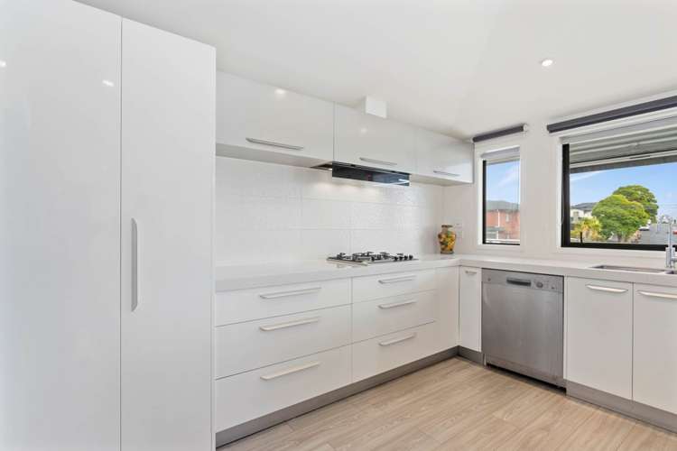 280a Whitney Street Blockhouse Bay_8