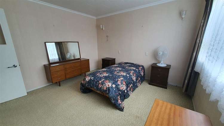 8 Bond Street Waimate_12