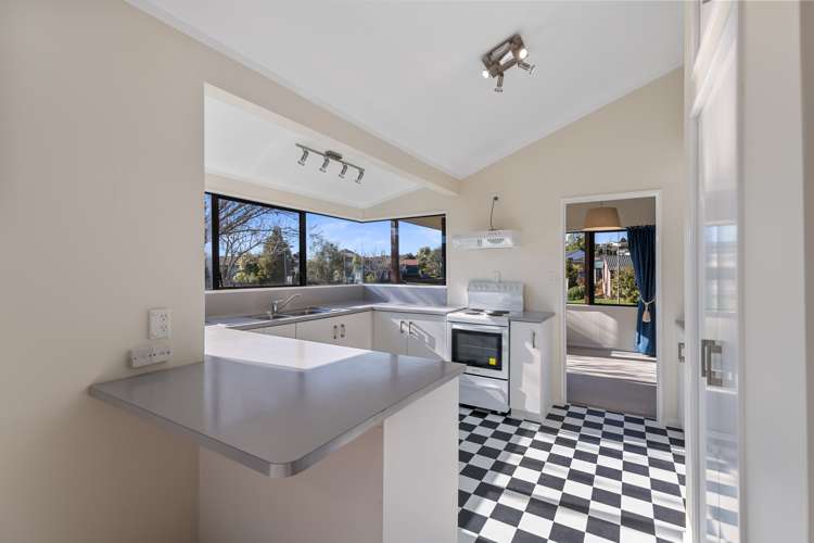 2 Judena Place Pukete_6