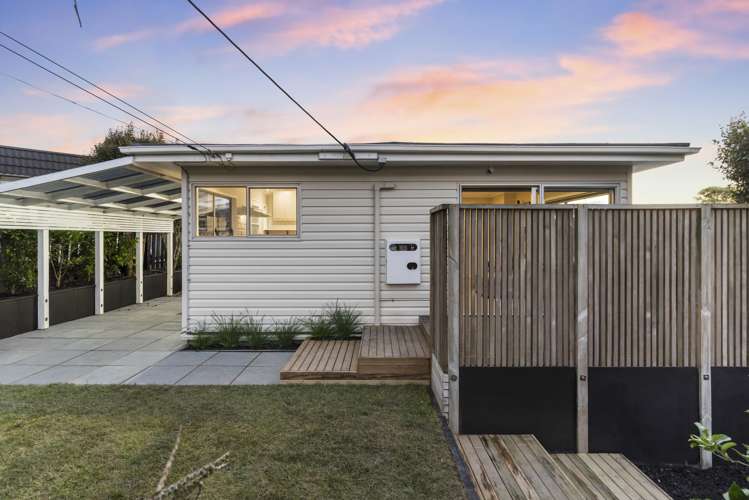 1/38 Aeroview Drive Beach Haven_14