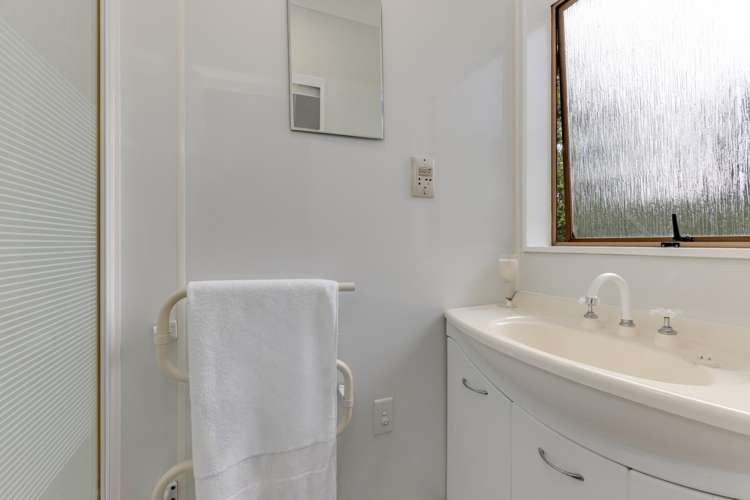 67 Daffodil Street Titirangi_7