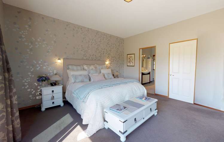 14 Country Place Allenton_9