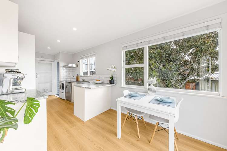 1/19 Seaview Road Glenfield_3