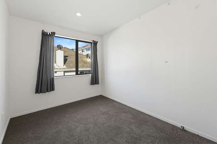 10/11 Gordon Place Newtown_6