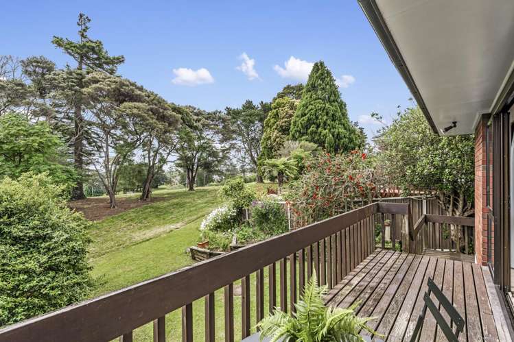 2/159 Norman Lesser Drive Saint Johns_15