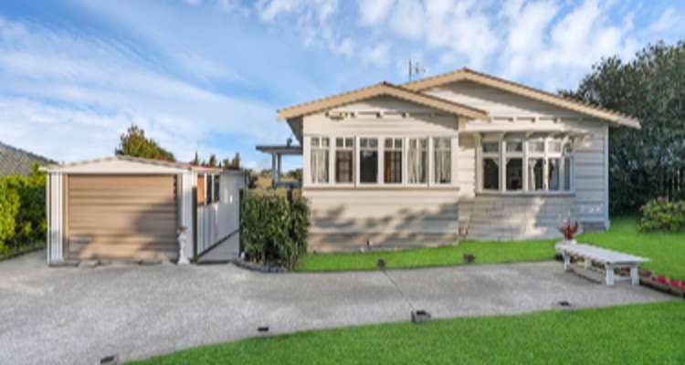 152 White Swan Road_0